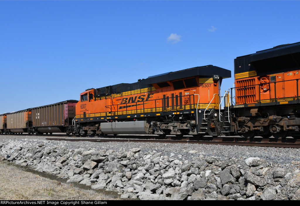 BNSF 6307 Roster shot.